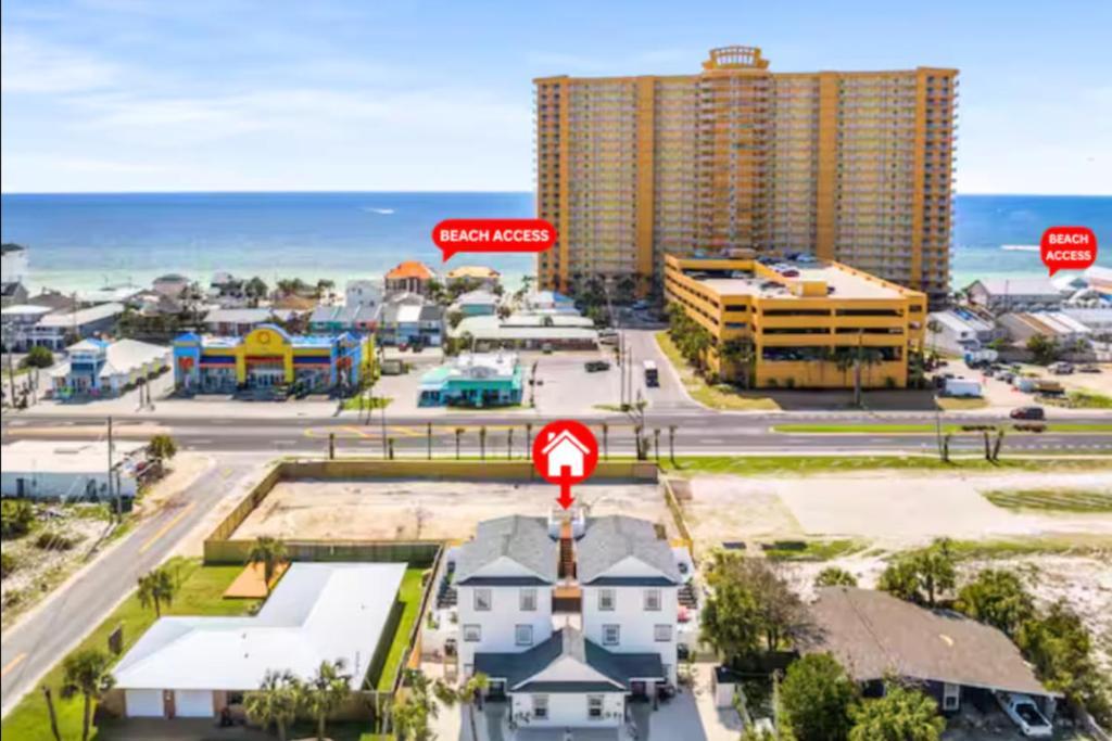 Juicy Vibes Pool Golf Grill Bar Games Near Apartment Panama City Beach