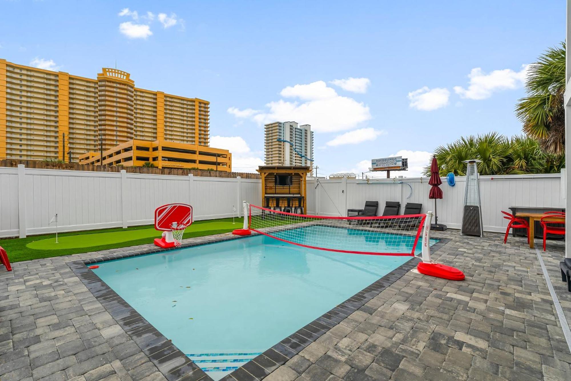 Juicy Vibes Pool Golf Grill Bar Games Near * Panama City Beach
