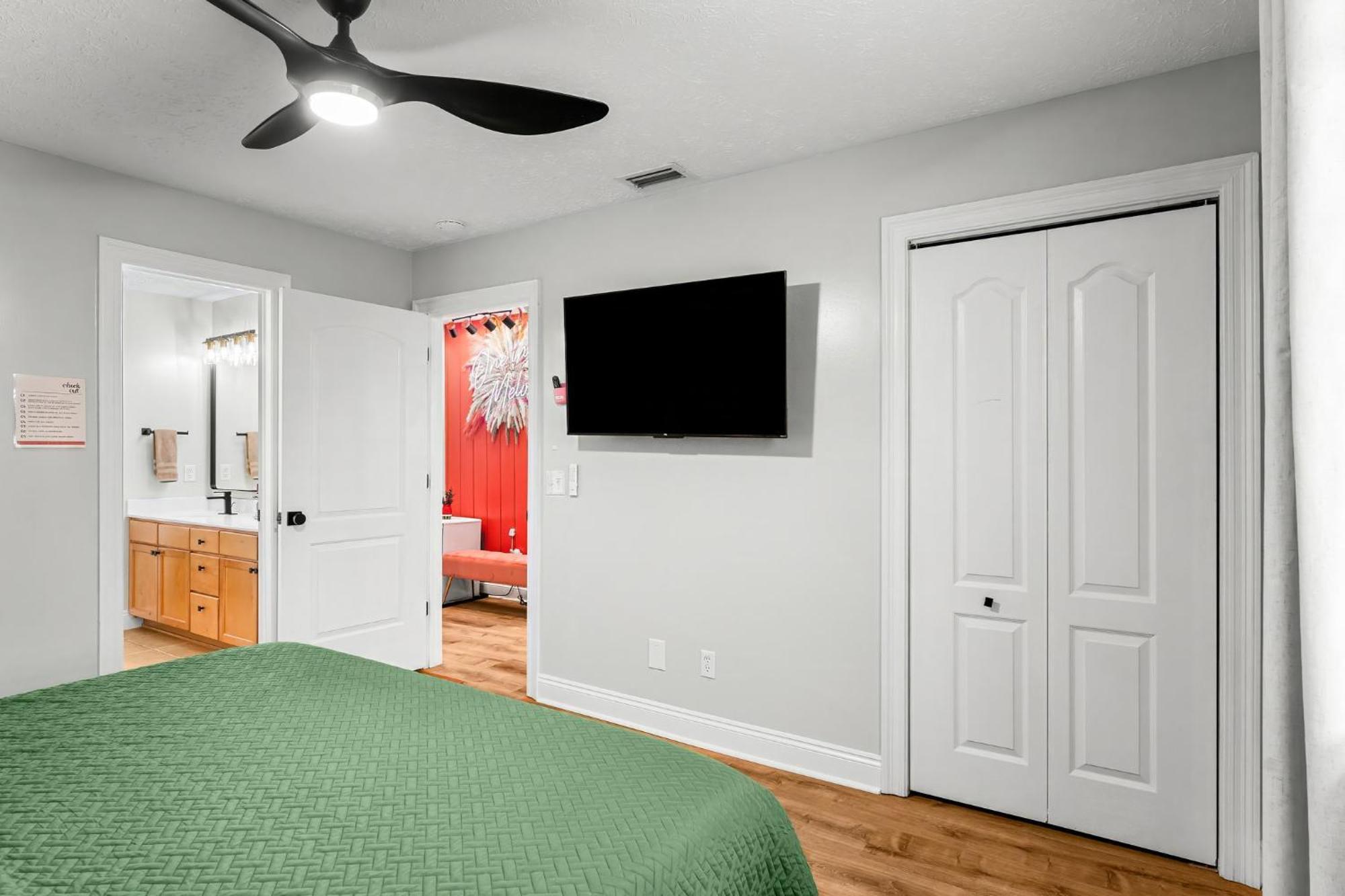 Apartment Juicy Vibes Pool Golf Grill Bar Games Near *